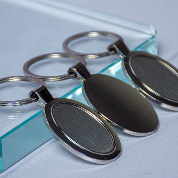 Round Metallic Keyring