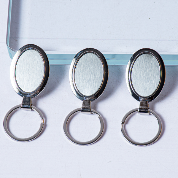 Oval Metallic Keyring