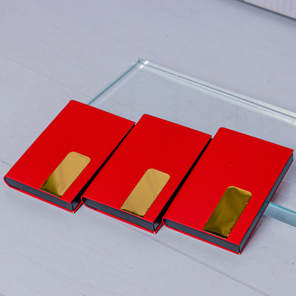 Cardholder Red